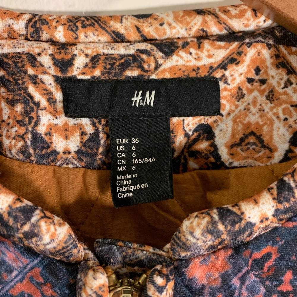 NEW H&M Printed Bomber Jacket - Picture 10 of 11